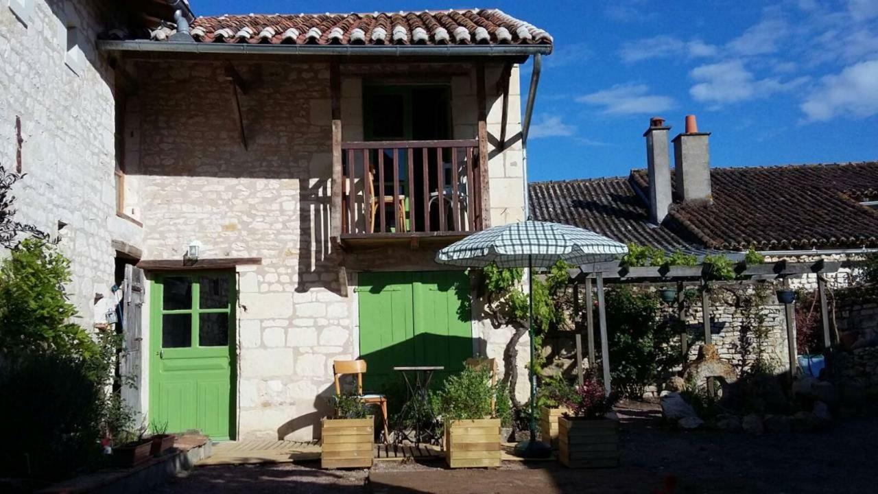 Holiday home Pays De La Loire Vezieres